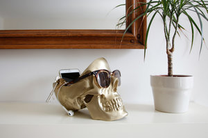 skull gifts for her with sunglasses