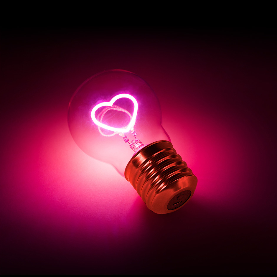 Recharegeable Heart Shaped Lightbulb