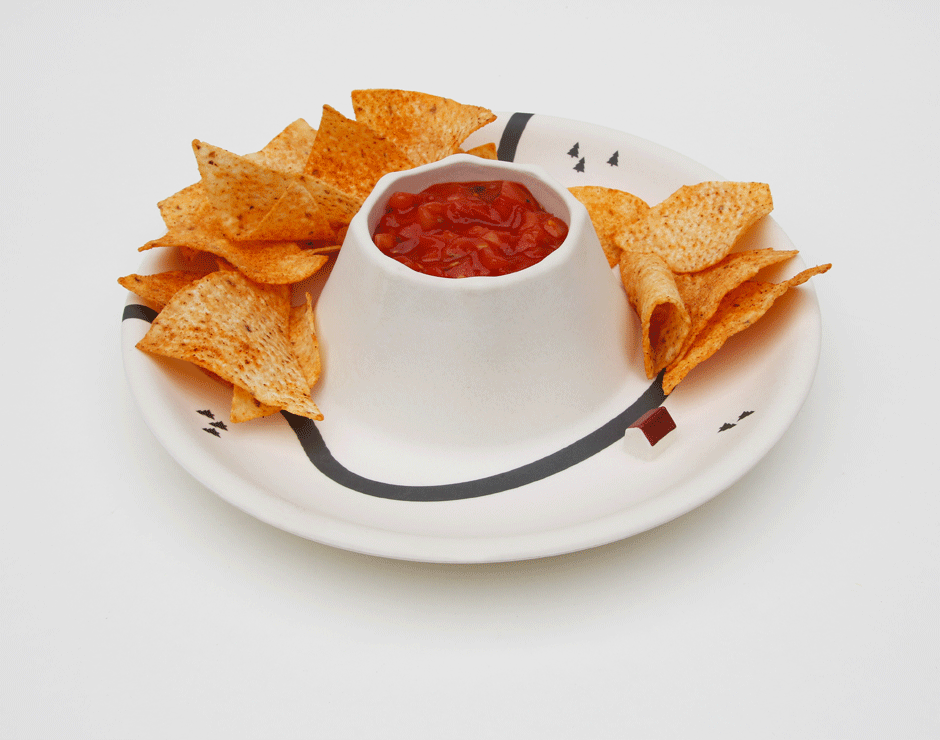 Volcano Dip Bowl with chips and salsa