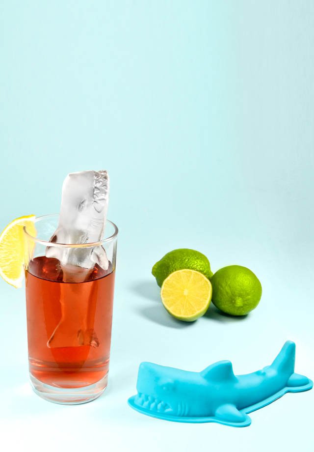 This Ice Tray Makes Shark Fin Shaped Ice Cubes