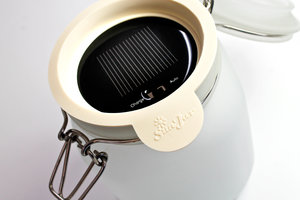 solar powered fairy lights jar indoors