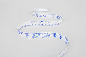 Unraveled tape measure