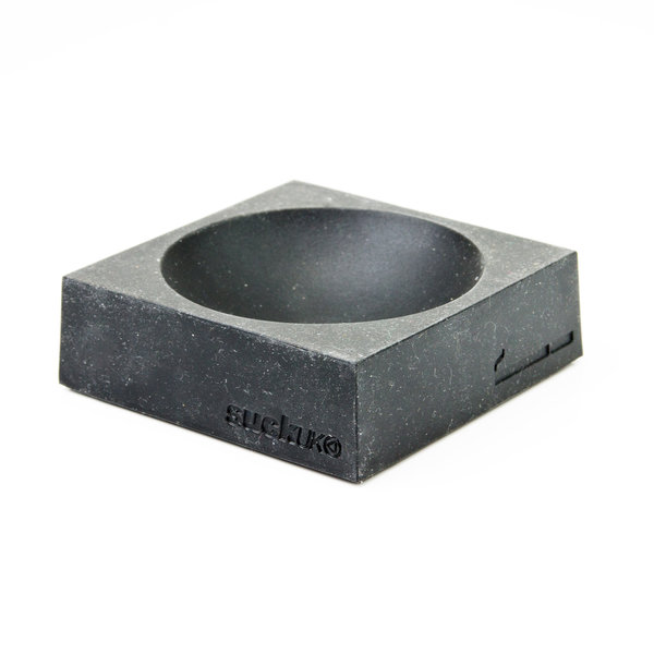 Rubber Ashtray Indestructible soft & squeezy ashtray.