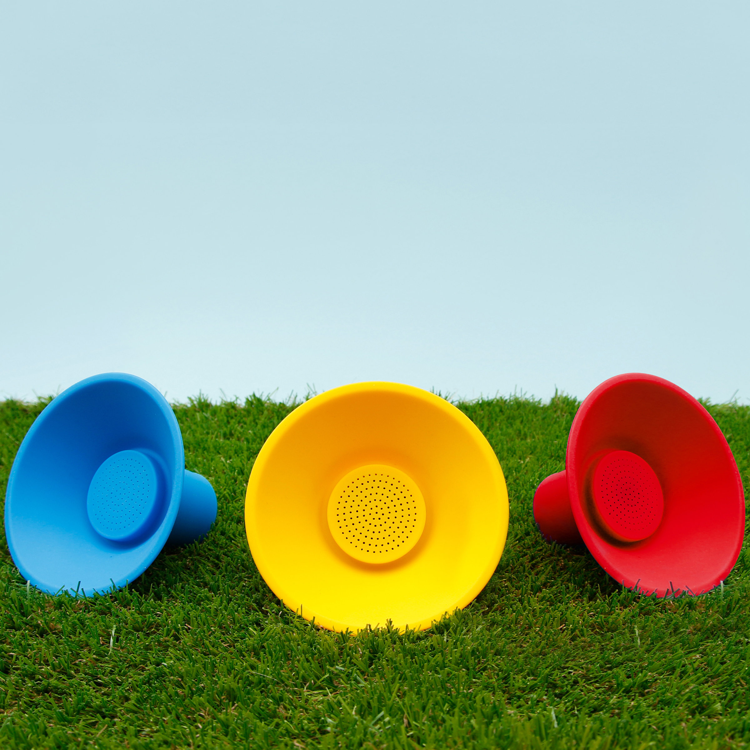 3 available colours of icon speaker