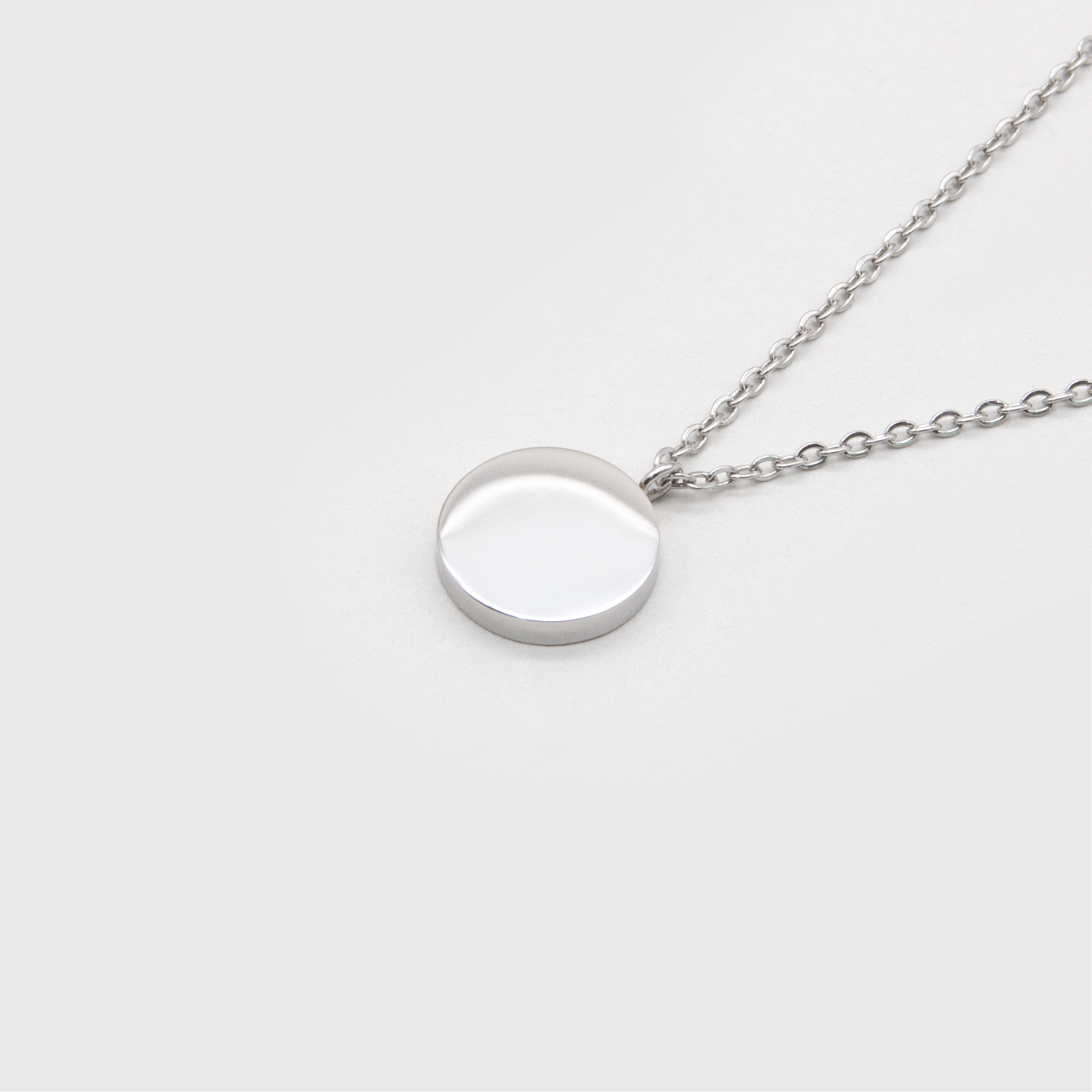 Kuku silver circle necklace