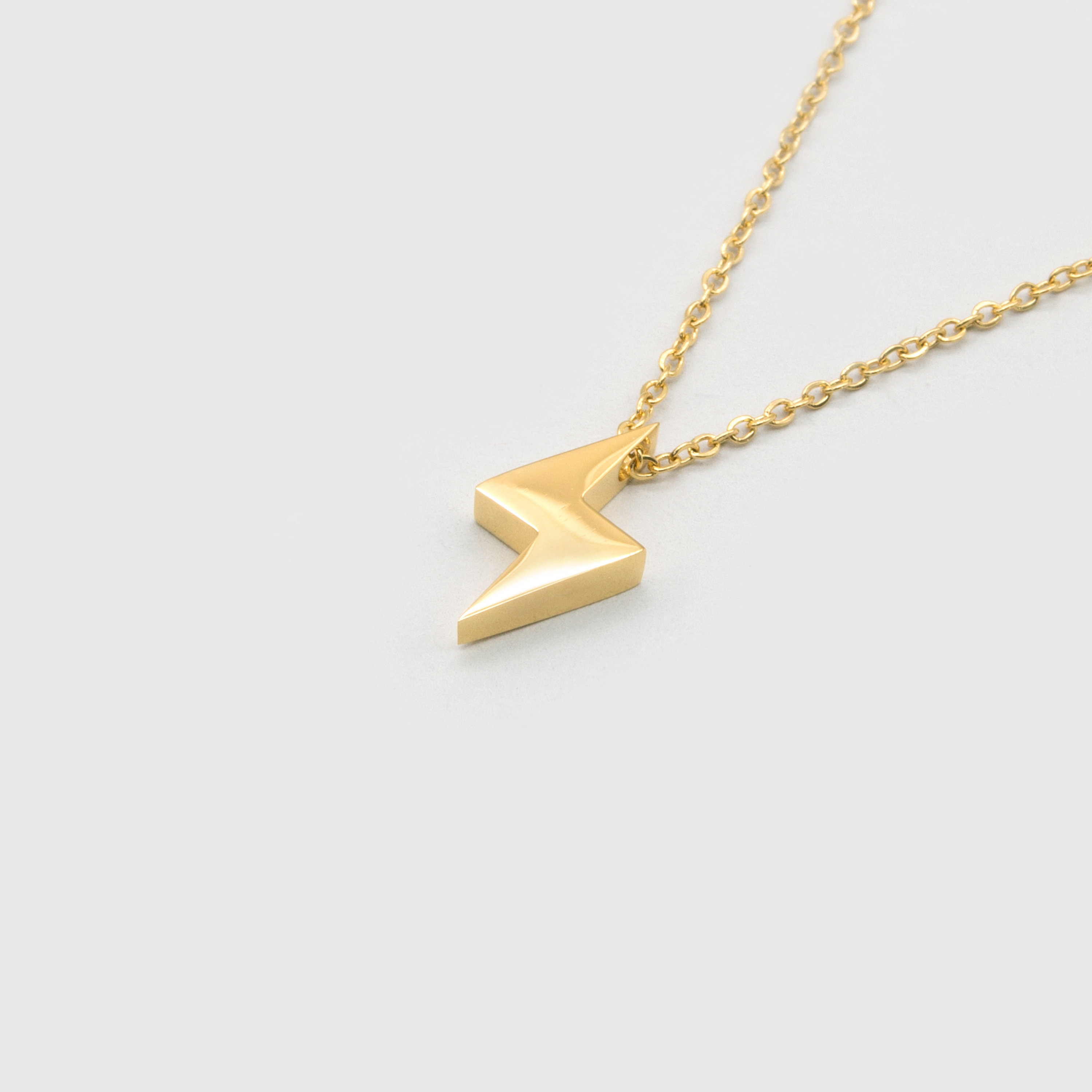 Kuku lightning necklace in gold