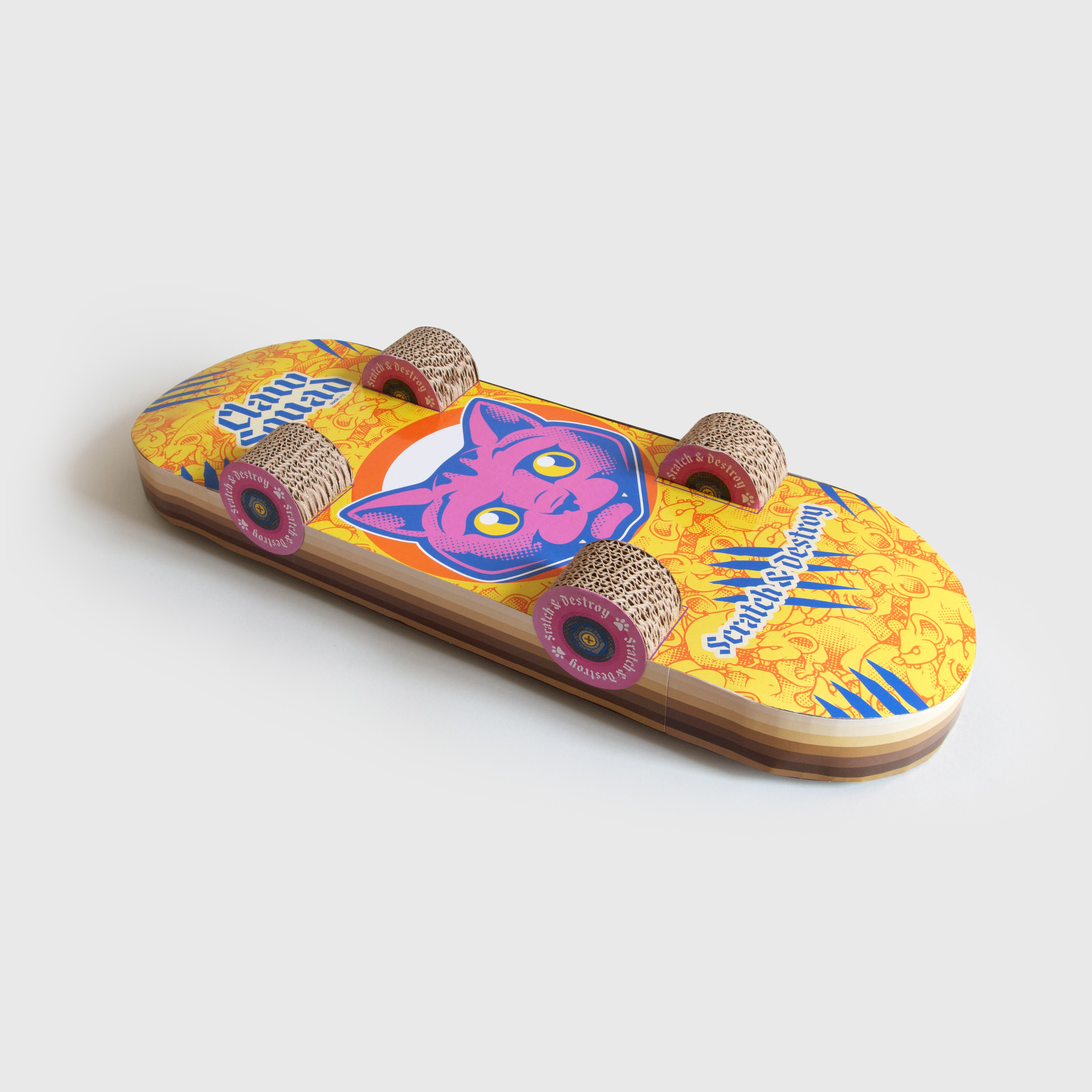 Skateboard for cats