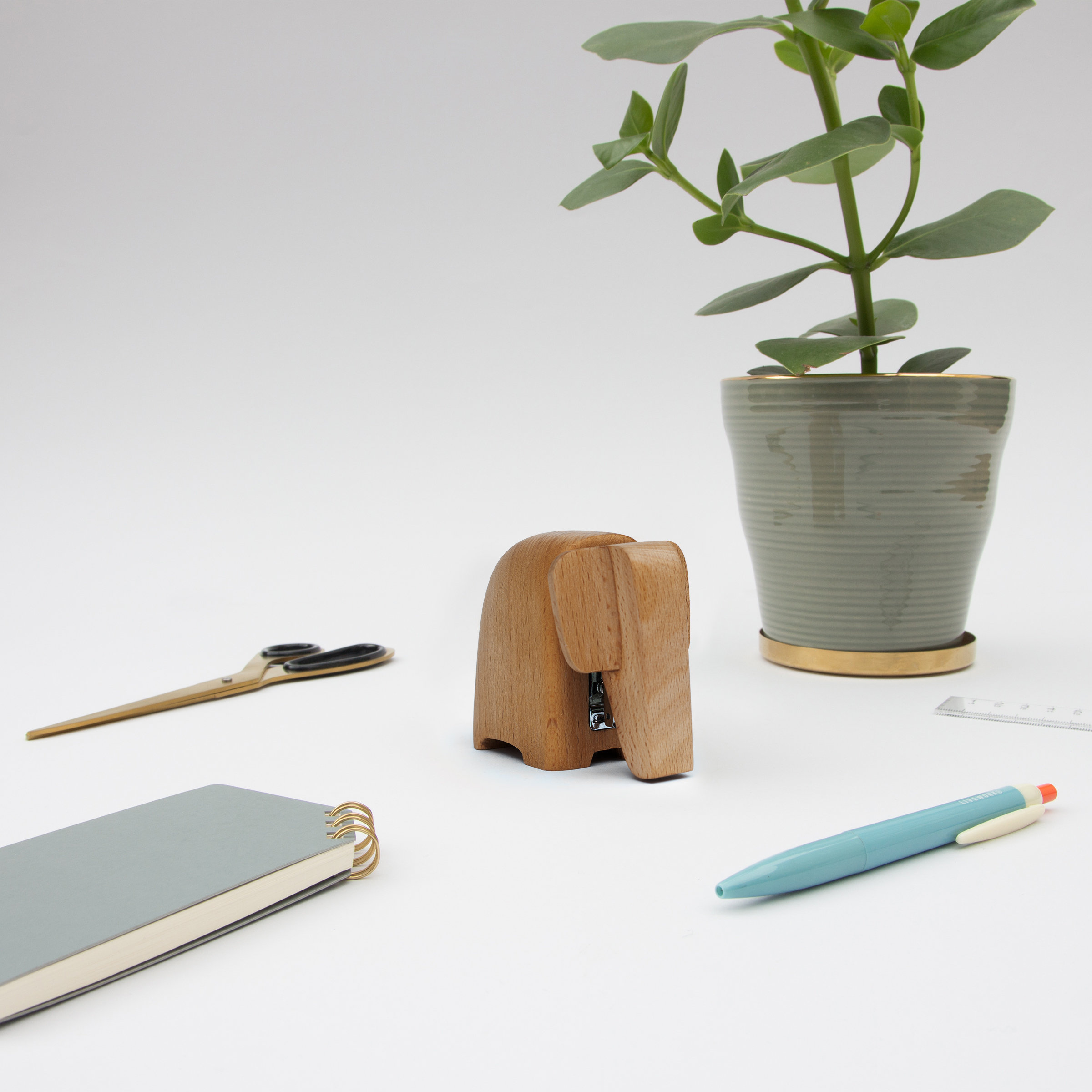 Mini Wooden Elephant Stapler