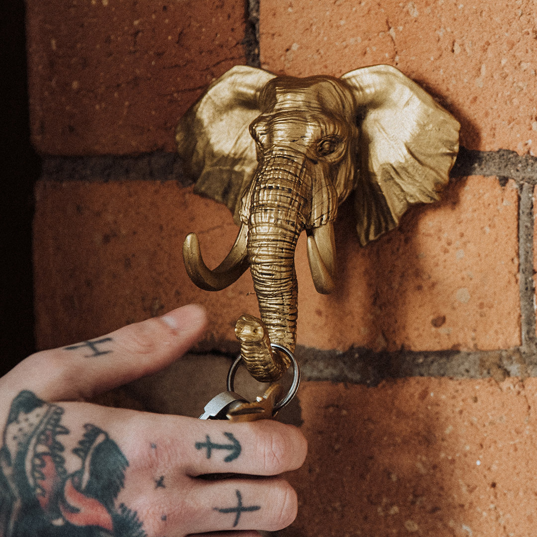 Never Forget Iron Glory Elephant Key Hanger
