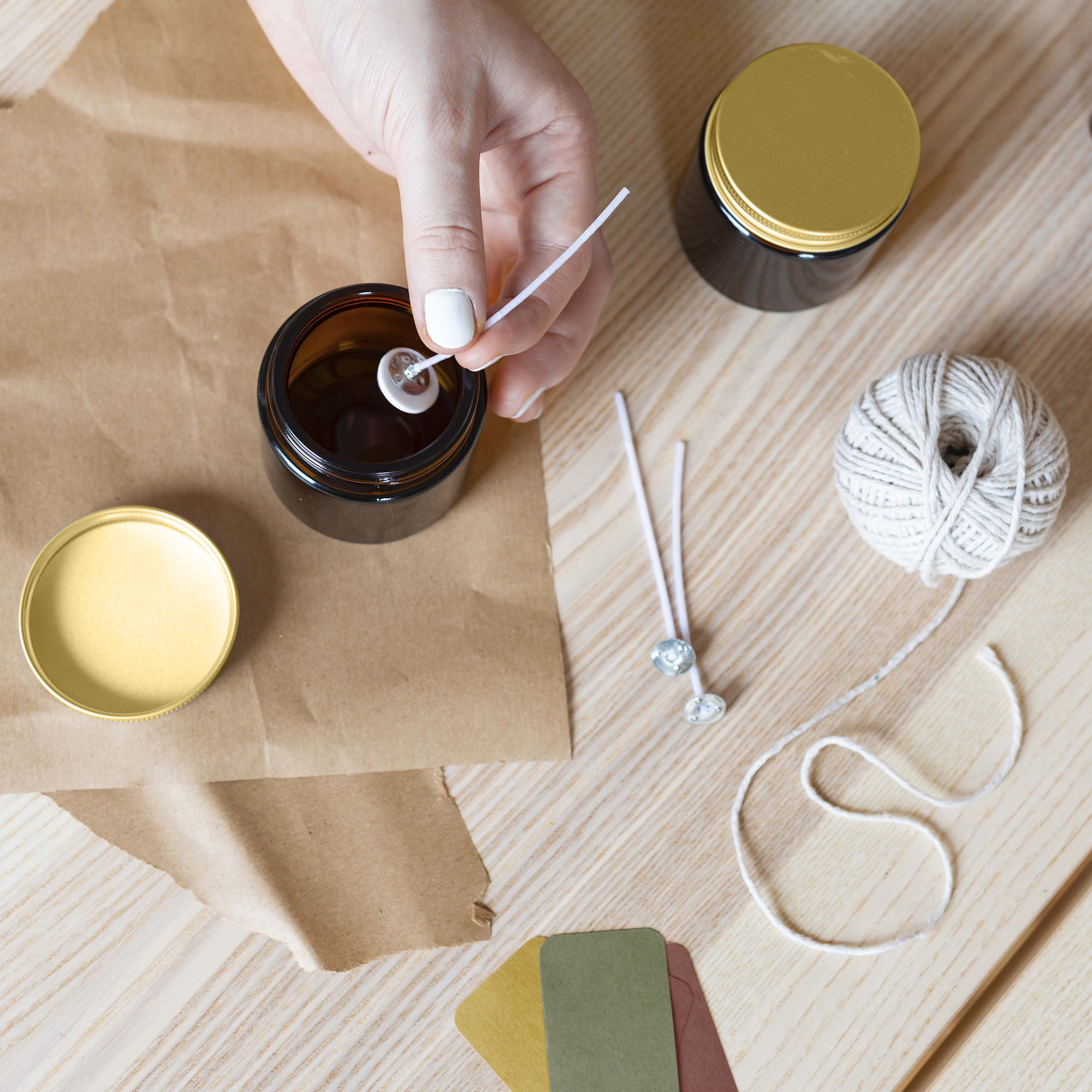 how to make candles in a jar