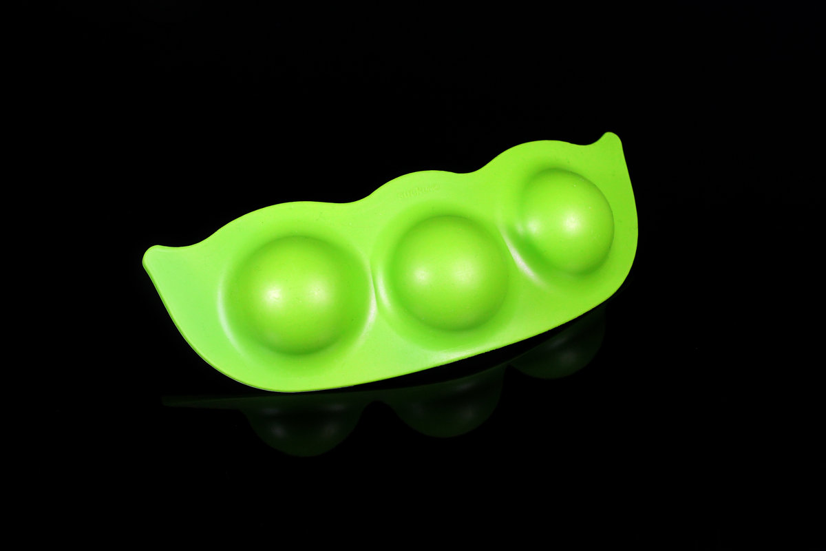 Suck UK Frozen Peas Ice Cube Mold