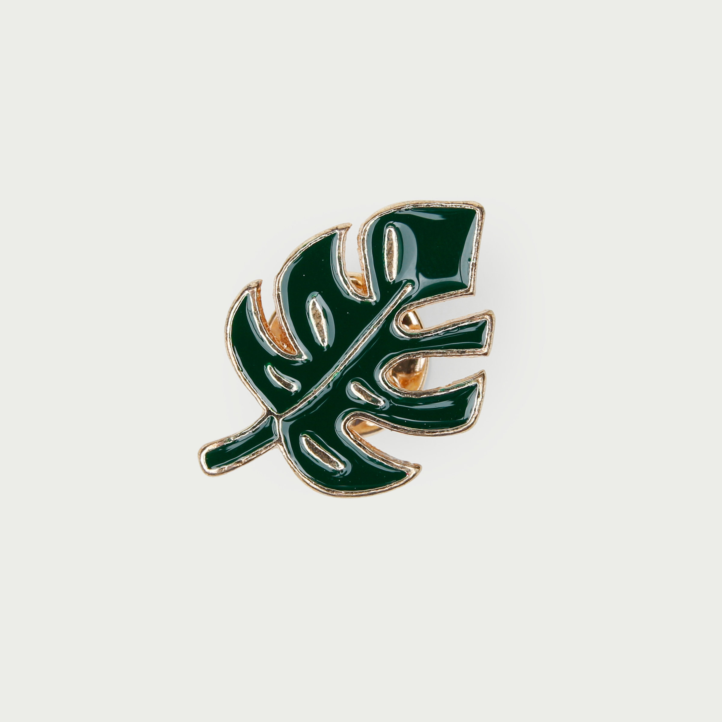 Enamel Pins : A curated selection of pins for all tastes.