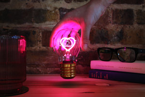 Portable red-light night light