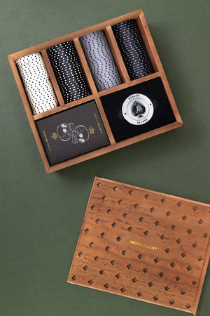 Dead Man's Hand Poker Set