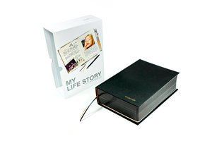 original notebooks, journals, diaries, scrapbooks and photo albums