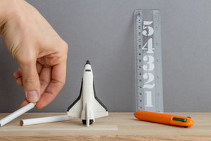 Space shuttle shaped eraser rocket pen and pencil propellers 