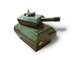 Cardboard tank For Cats